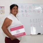 Mujeres que aprenden, mujeres que transforman: la historia de Elvia