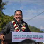 Con obras de caminos y educación, Eduardo Ramírez impulsa la prosperidad de la región de los bosques